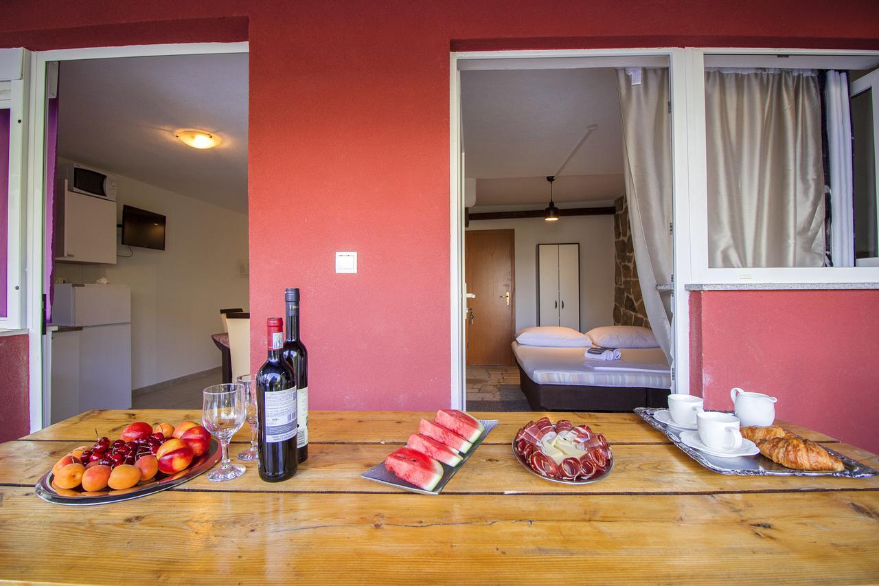 Apartments Hajdi Duće المظهر الخارجي الصورة
